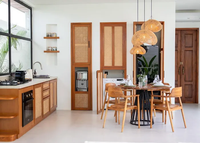 别墅 Sofra 2br Private Pool, 350mbps Wifi- Bingin