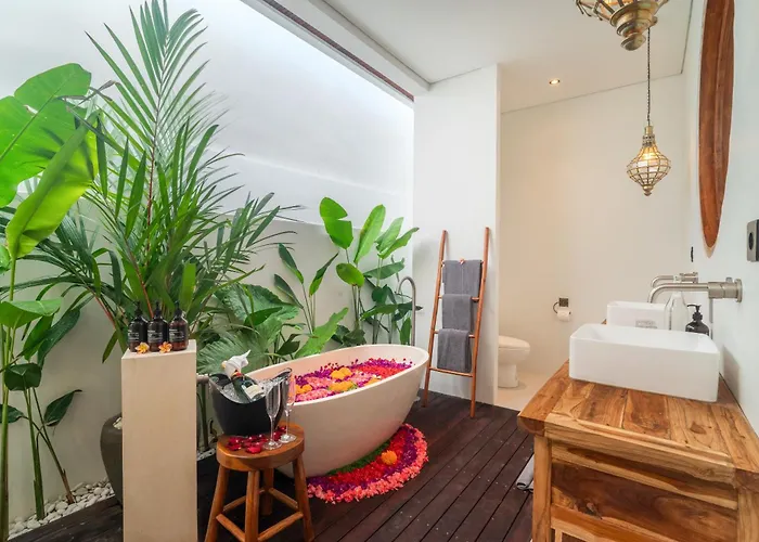 Sofra 2br Private Pool, 350mbps Wifi- Bingin * 乌鲁瓦图
